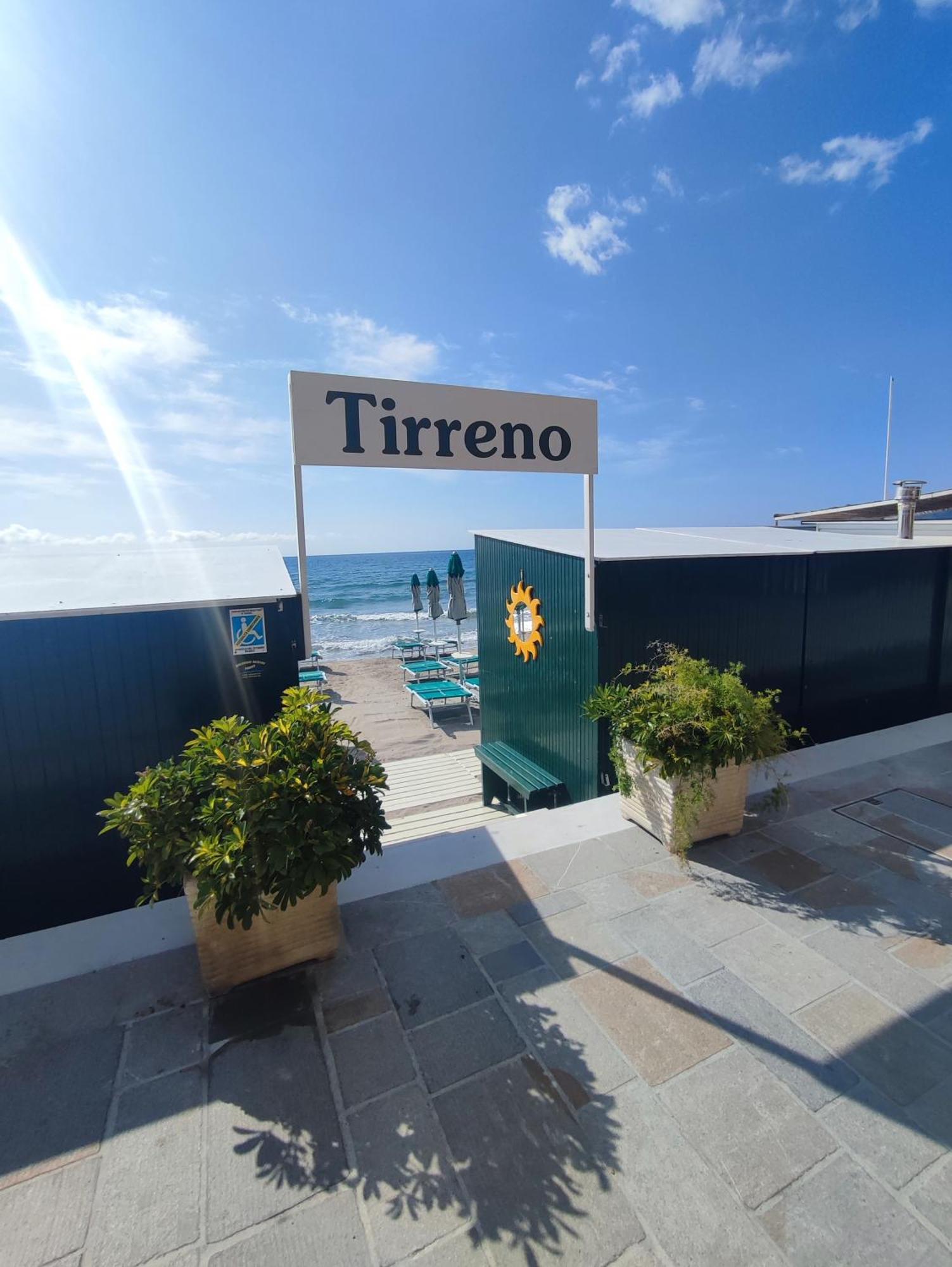 Hotel Tirreno Alassio Extérieur photo