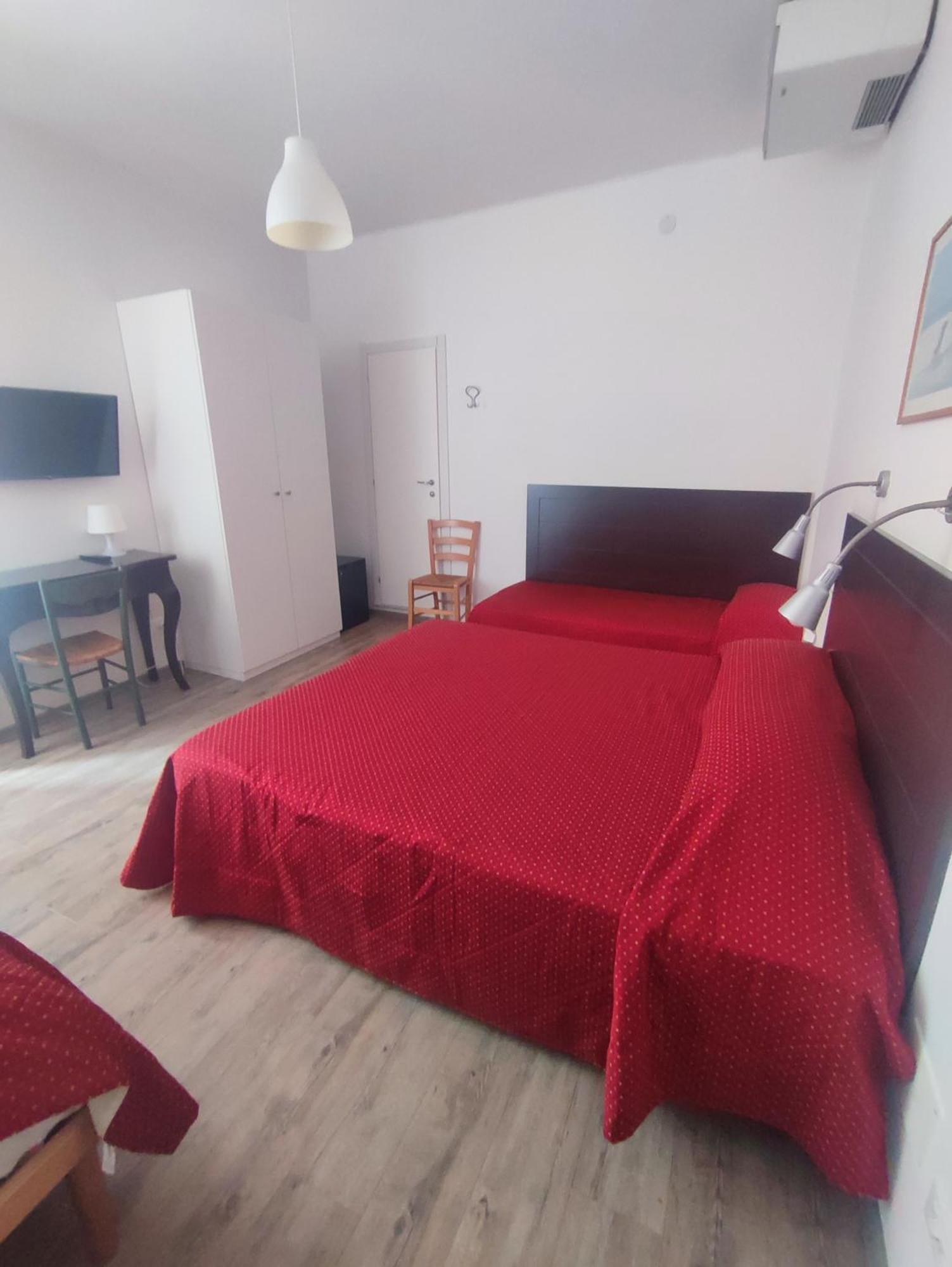 Hotel Tirreno Alassio Extérieur photo